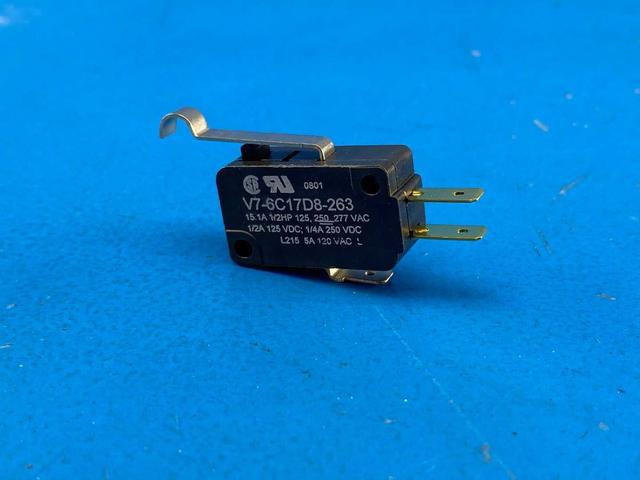 Honeywell V7-6C17D8-263 V7 Series MICRO SWITCH Premium Miniature Basic Switch, 15A, 125-277 VAC