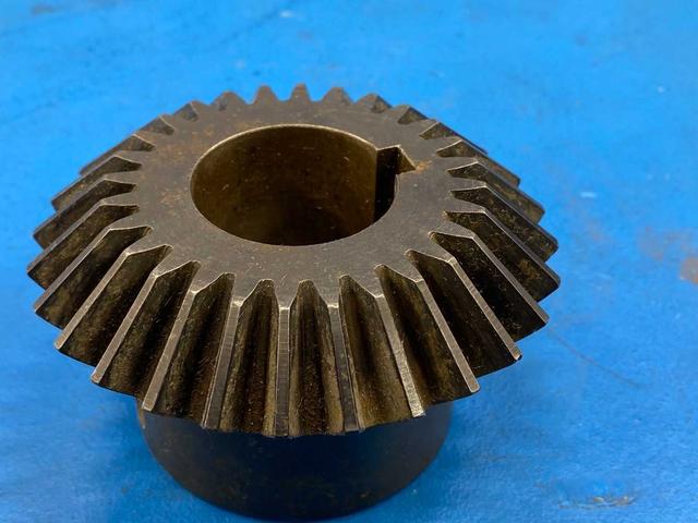 Martin HMK828 Straight Tooth Miter Gear 8 DP, 20 ° Pressure Angle, 28 Teeth, Bored to Size, 0.75 in Face Width