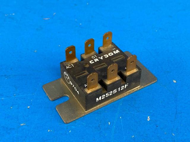 Crydon M252512F Discrete Semiconductor Modules SCR/DIODE MODULE 240VAC 25ADC 600VP