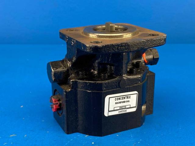 Concentric 046500 Hydraulic Gear Pump, w/ Kit # 2300852