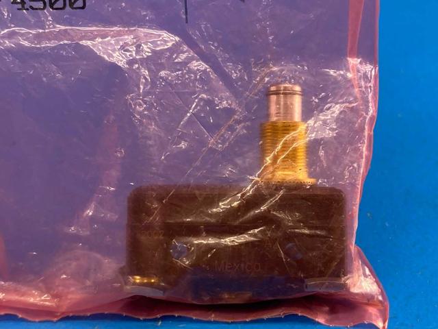 Honeywell BZ-2RQ1-A2 BZ Series Premium Large Basic Switch