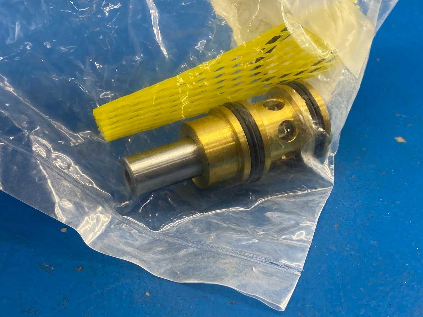 490-K000030 Metering Valve Seal Kit with Cartridge and Spool