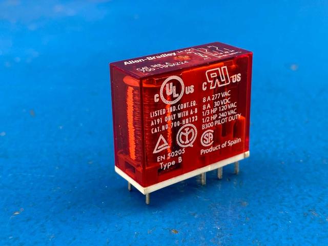 Allen-Bradley 700-HPSXZ24 General Purpose PCB Pin Style Safety Control Relay 8A 24V DC Series A