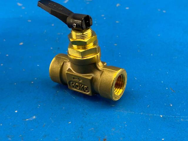 HOKE 1533F4B, 1/4" Female NPT Forged Body Toggle Valve Series 1500, 100 PSIG (7 Bar)
