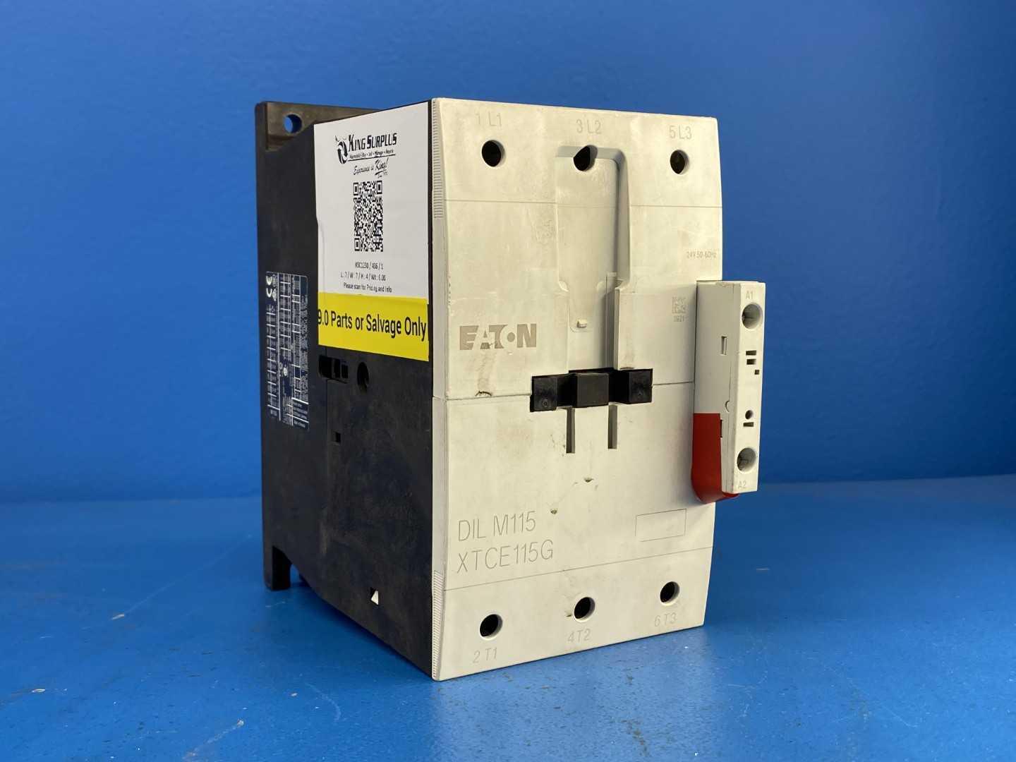 Eaton XTCE115GS1T 115 Amp Contactor XTCE115G, 600V 24V AC Coil 3-Pole (Has small crack on Terminal)