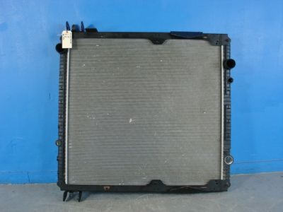 Modine 05 26619 004 Radiator & A05 26614-044