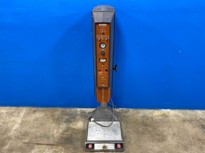 Branson Sonic Power Company 8400 Ultrasonic Welder