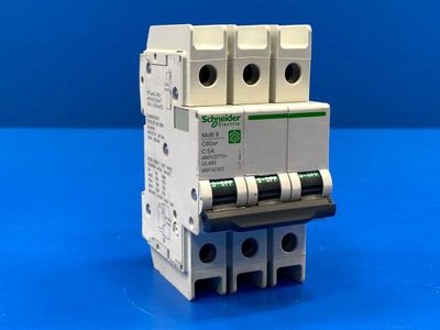 Schneider Electric M9F42305 5 Amp Miniature Circuit Breaker Multi 9 C60BP 480Y/277V 3-Phase 3- Pole