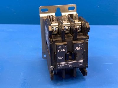 Eaton C25DNY132 Definite Purpose Contactor , 3-Pole, 24VAC Coil, 30 Amps