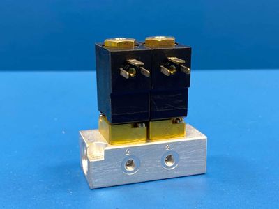 Kuhnke SP764.0257 SP 764.0257 Dual Solenoid Valve Assembly, 24V DC, 1.8W Each, NW 2, -0.7...0 bar, 100% ED Aluminum Manifold