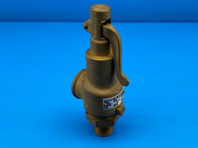 Aquatrol 88 88 Series 3/4 in. MNPT x FNPT Brass Air/Gas Safety Valve, Lift Lever