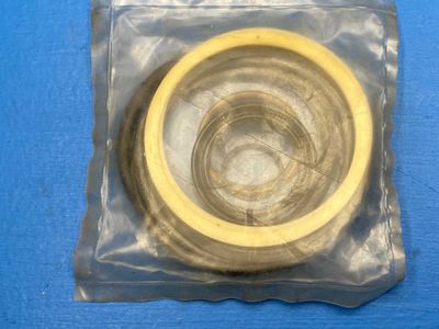 Energy 0A006766 Product no. , Seal kit, 3 bore 1-1/4 D rod