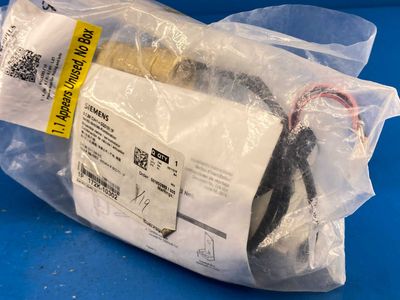 Siemens 172K-10302 1/2" NPT 2-Way Ball Valve w/ Electric Actuator 1CV 24V Chrome Plated, Brass Ball/Stem