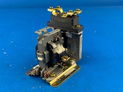 Square D 9050A010EV02 9050AO10EV02 (86431) AC Pneumatic Timing Relay Series A 110/120V