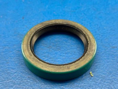 SKF 13535 Oil Seal, Inner Diameter 35mm, Outer Diameter 50mm, Width 7mm, Nitrile Rubber Material