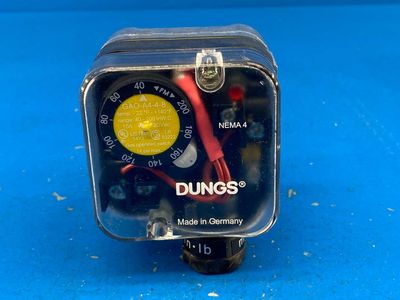 Karl Dungs GAO-A4-4-8 Gas Pressure Switch Automatic Reset 10A 120V 40"-200" in W.C. Range 14 PSI Max Nema 4