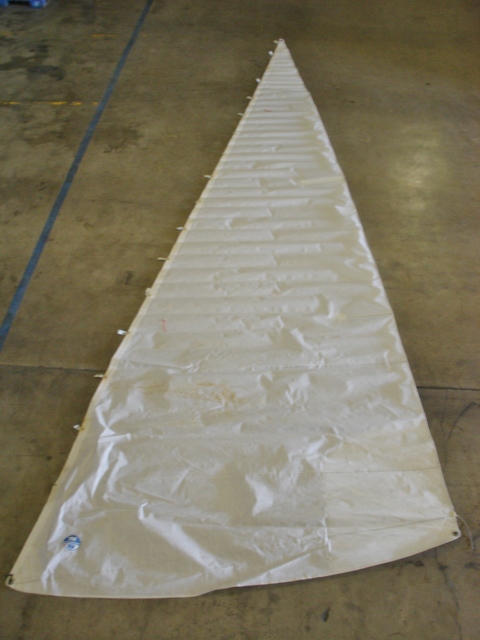 North Sails YACHT Loft 25ft Leech 23ft 8ft wide
