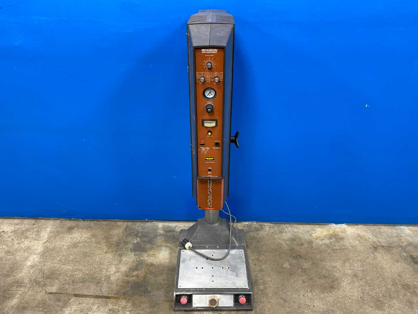 Branson Sonic Power Company 8400 Ultrasonic Welder