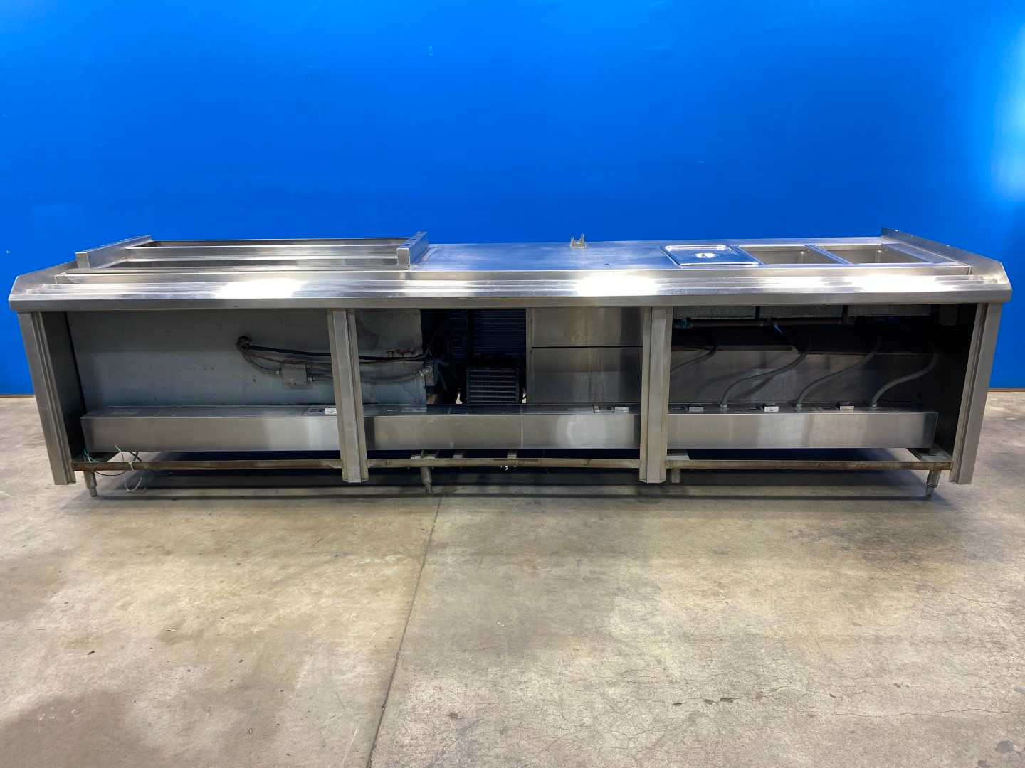 Avtec Industries M08PC30 Hot & Cold Food buffet line serving line