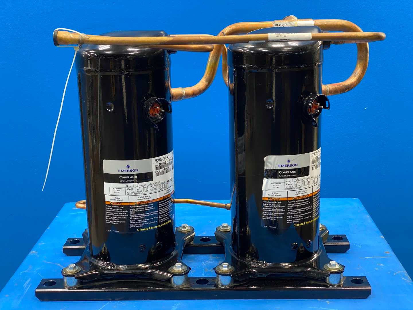 Emerson Electric ZPT108K5E-TFD-130 Copeland Tandem Scroll Compressor 9 Tons (108,000 BTU/hr) 380-420/460V 3Phase 50/60Hz R410A