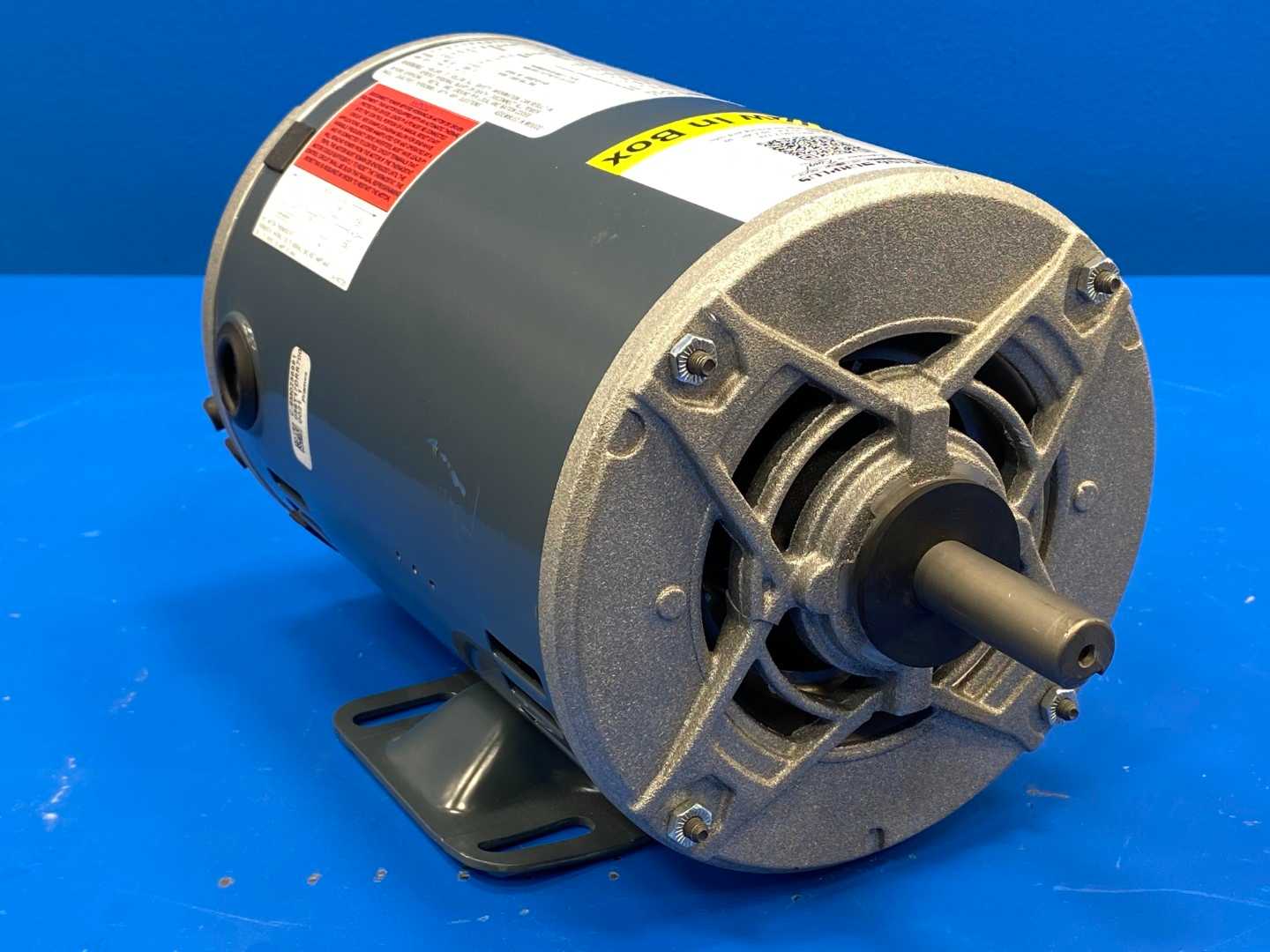 Marathon Motors 056T17DRR70034A1-000004 A I 3/4 HP 1/2HP 208/230/460//190/380 1725/1425RPM 3PH 60/50Hz FR:56 DP XCC056T17DRR70034A1-000004 A I Motor