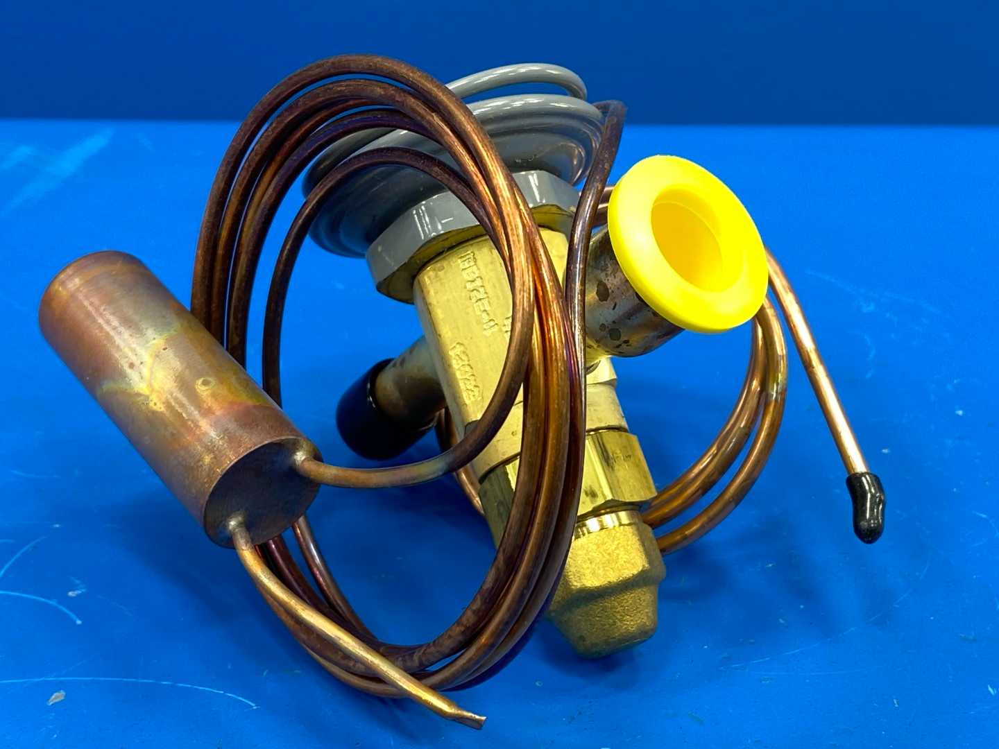Sporlan BBIZE-4-GA 120410004 Thermostatic Expansion Valve 3/8" ODF Solder x 5/8" ODF Solder 5ft Capillary Tube