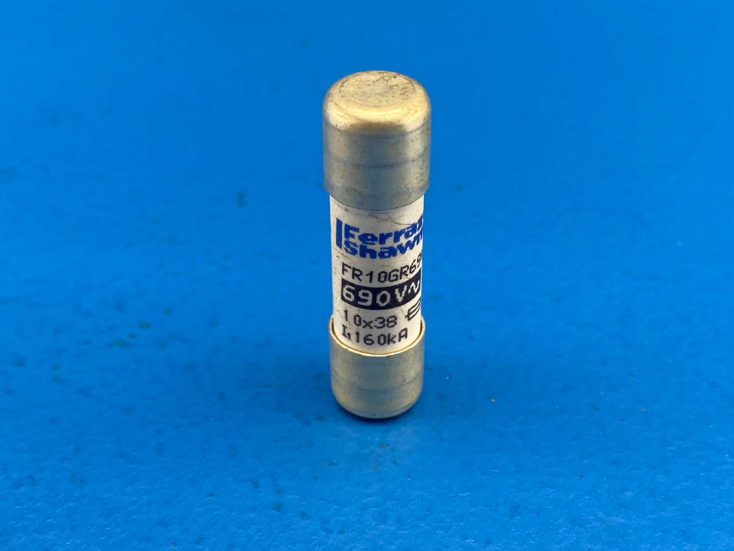Mersen FR10GR69V30 30 Amp gR High-Speed Fuse 690VAC 10x38 Protistor Industrial