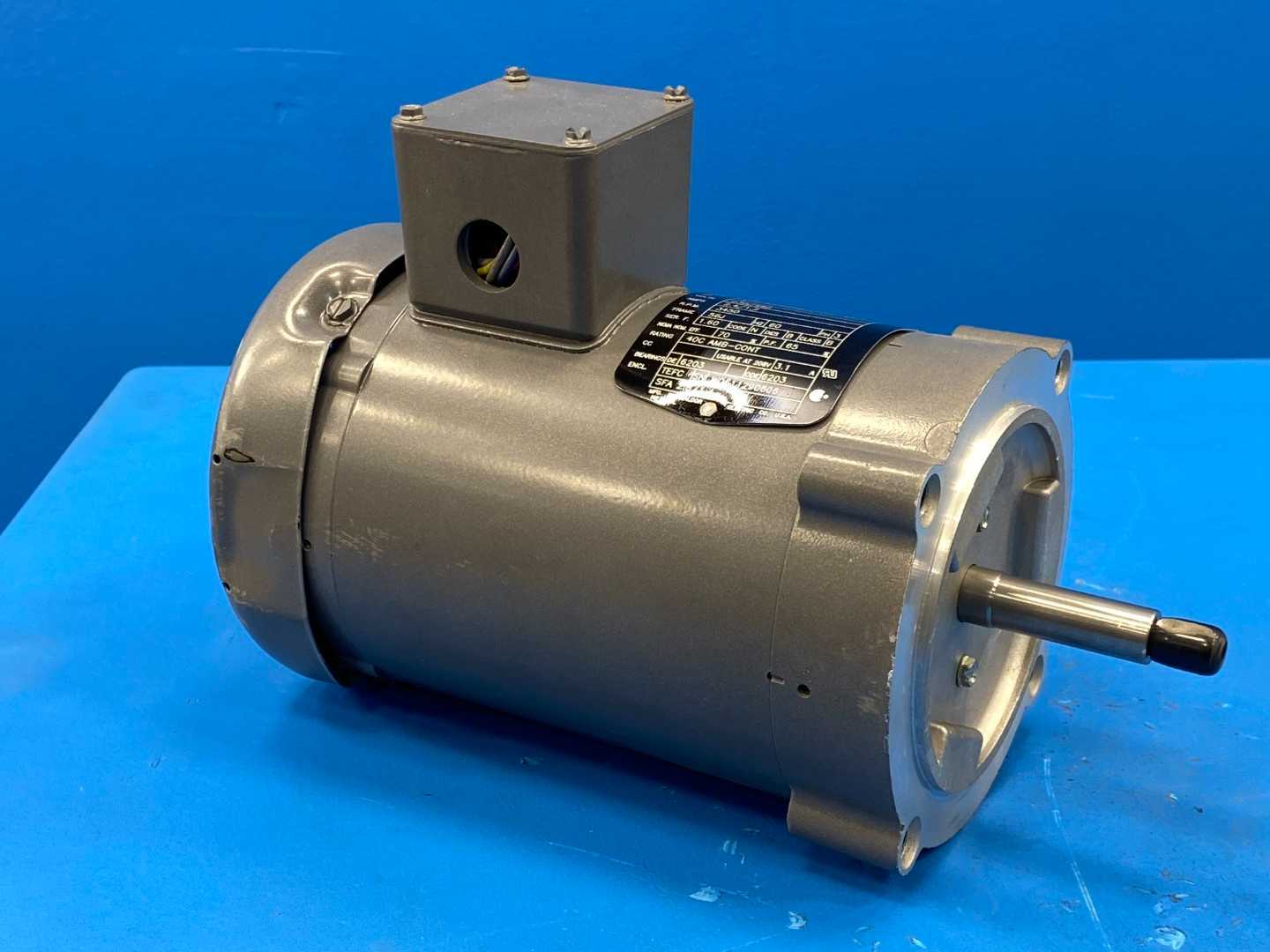 Baldor Electric JM3460 / 34K36-2718 1/4 HP 230/460V 3450 RPM 3PH 56J TEFC Industrial Motor Usable at 208V 3.1A