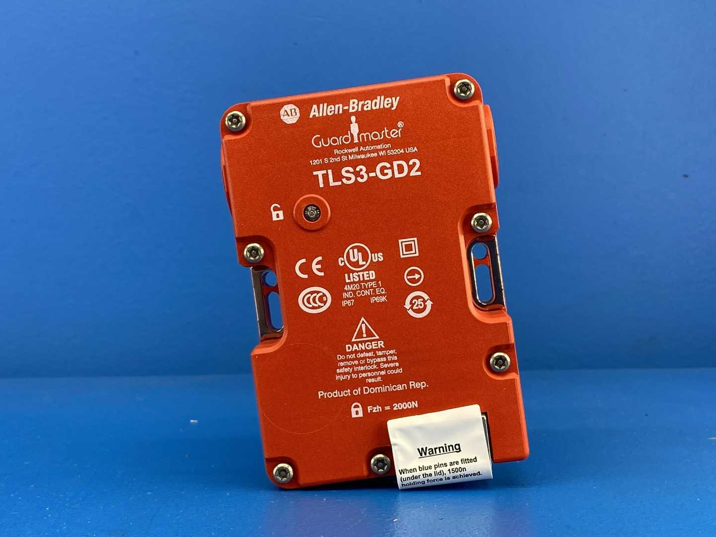 Allen-Bradley 440G-T27186 / TLS3-GD2 Guard Master Safety Switch Series E