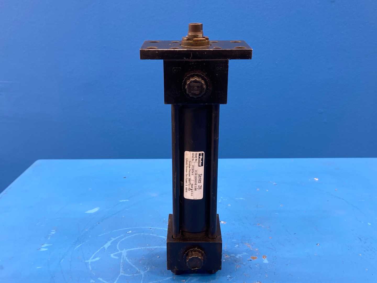 Parker 01.50 CJ2HUS14C 5.000 Series 2H Hydraulic Cylinder 1.5" Bore 5" Stroke 3000 PSI HYD
