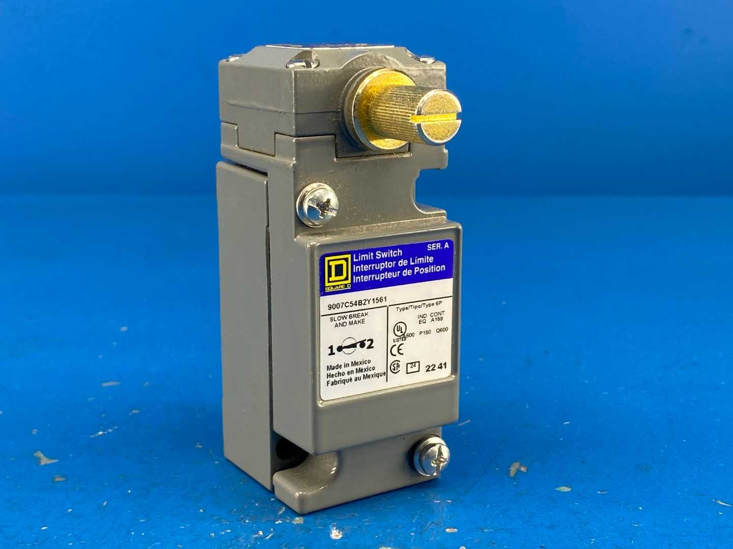 Square D 9007C54B2Y1561 Limit Switch 600 VAC 10 A Contact Rating Heavy Duty Industrial Series A