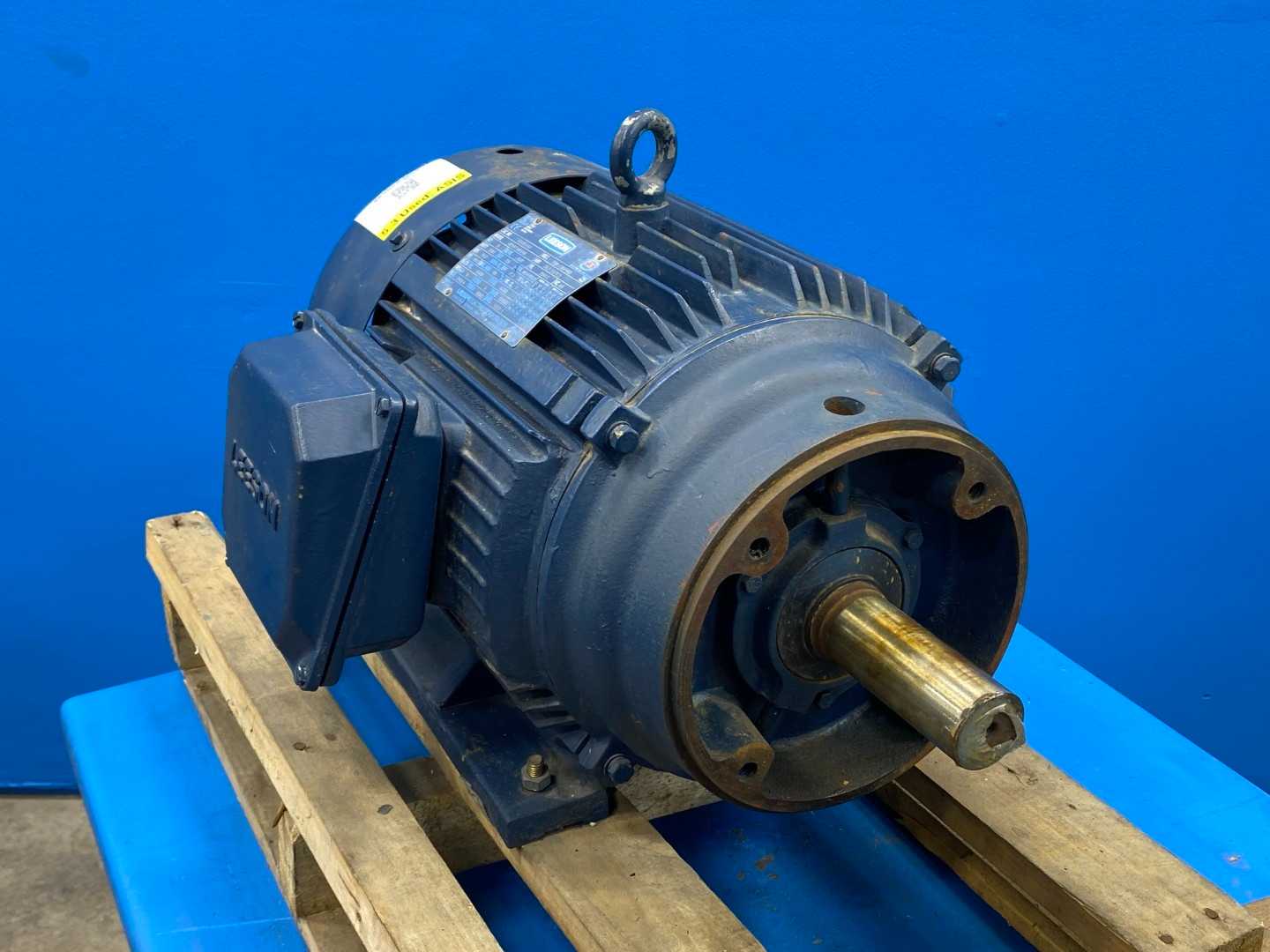 Leeson Electric N254T34FK4B 15 HP 208-230/460V 3520 RPM 3PH 60Hz 254TC TEFC G150103.60 Motor