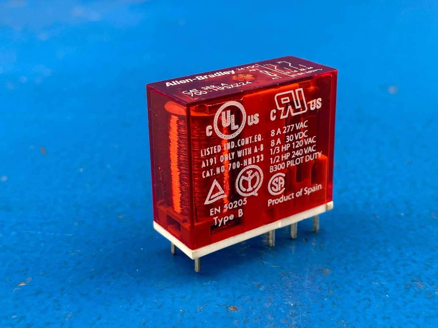 Allen-Bradley 700-HPSXZ24 General Purpose PCB Pin Style Safety Control Relay 8A 24V DC Series A