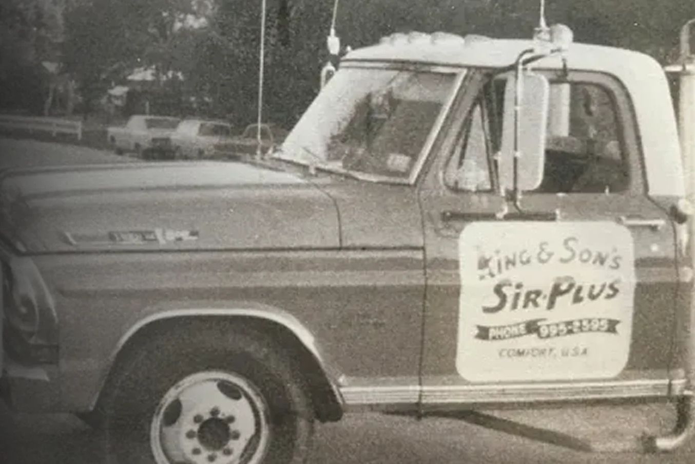 A King & Son's Sir-Plus truck in Comfort, Texas
